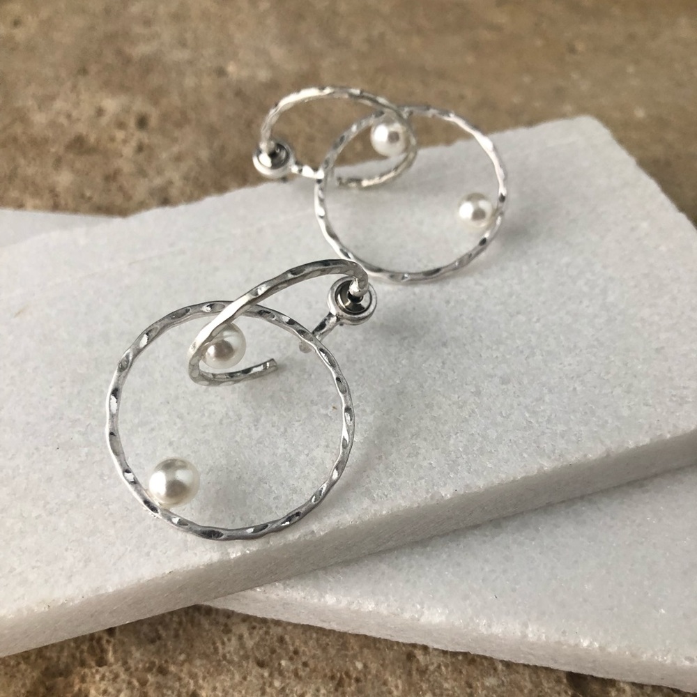 Unique shaped earring